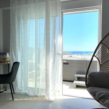 Marsane Luxury Appartments * ファリラキ
